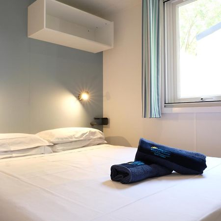 Happy Camp mobile homes in Camping Village La Masseria Gallipoli Esterno foto