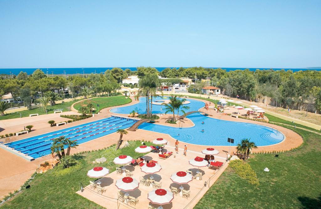 Happy Camp mobile homes in Camping Village La Masseria Gallipoli Esterno foto