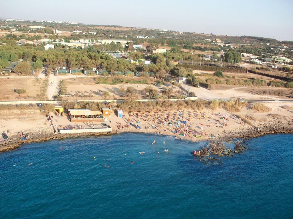 Happy Camp mobile homes in Camping Village La Masseria Gallipoli Esterno foto