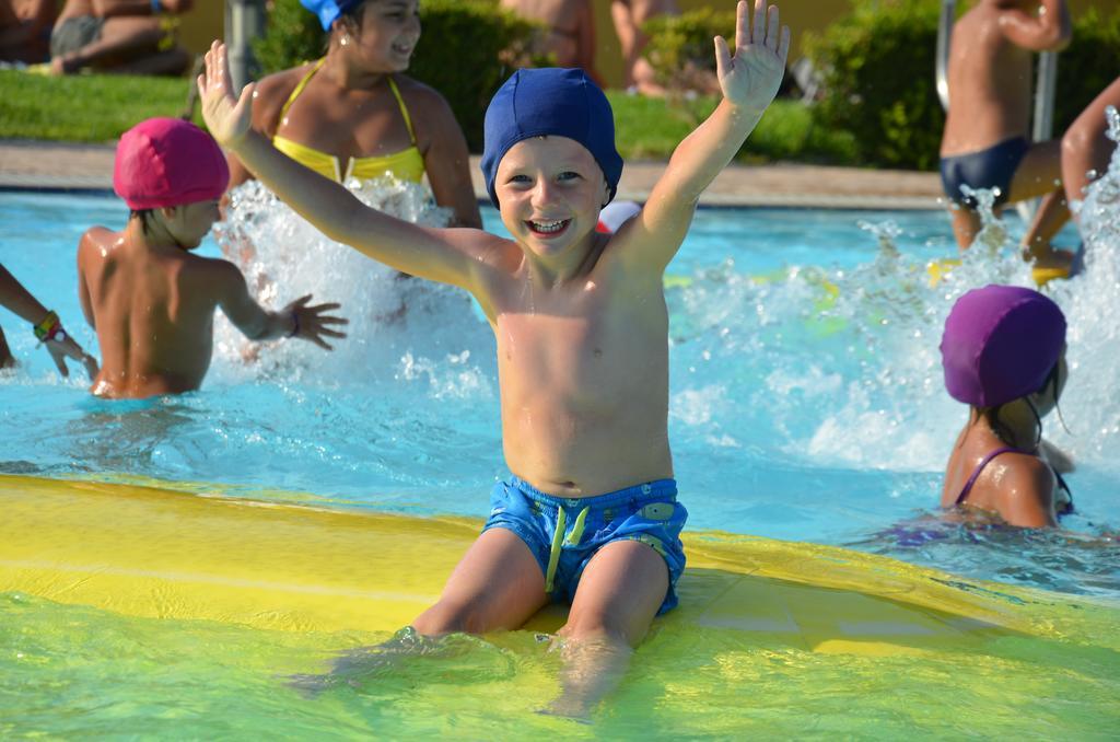 Happy Camp mobile homes in Camping Village La Masseria Gallipoli Esterno foto