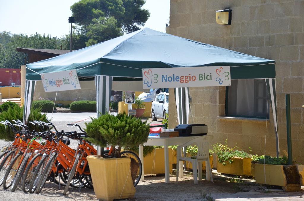 Happy Camp mobile homes in Camping Village La Masseria Gallipoli Esterno foto